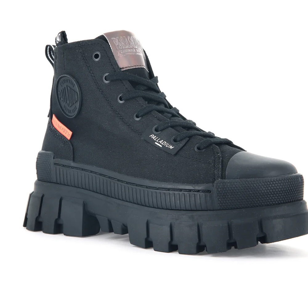 NWT Palladium Revolt HI TX – Black – Size 7.5 - Picture 3 of 7